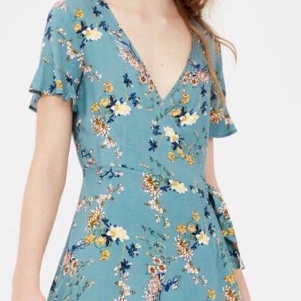 HP 🎉Pull&Bear wrap dress NWT